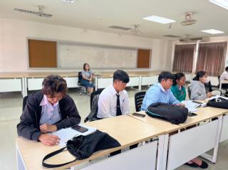 94. Day 1 โครงการพัฒนาทักษะด้านภาษาอังกฤษ สำหรับนักศึกษาครู